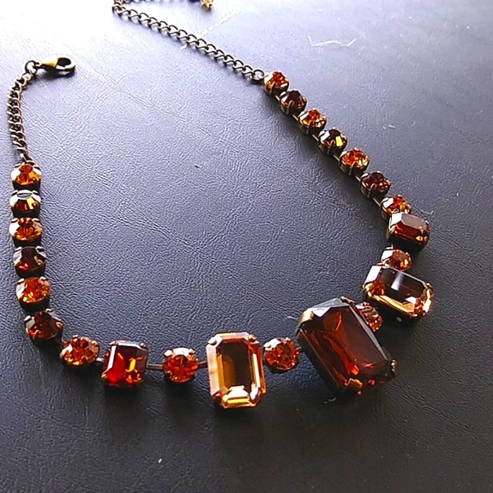 Rectangle/Round SWAROVSKI Crystal Necklace